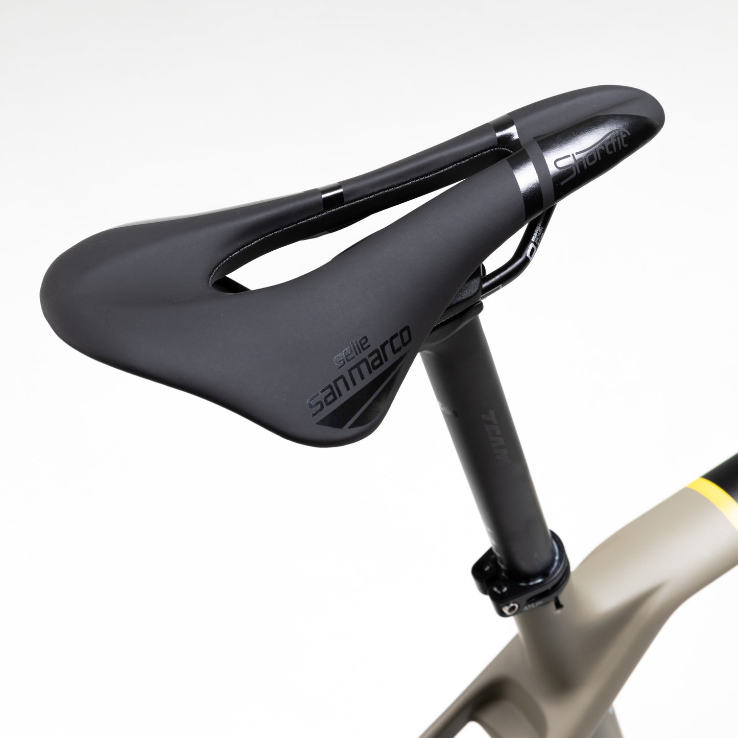 X-Strada Elite Carbon